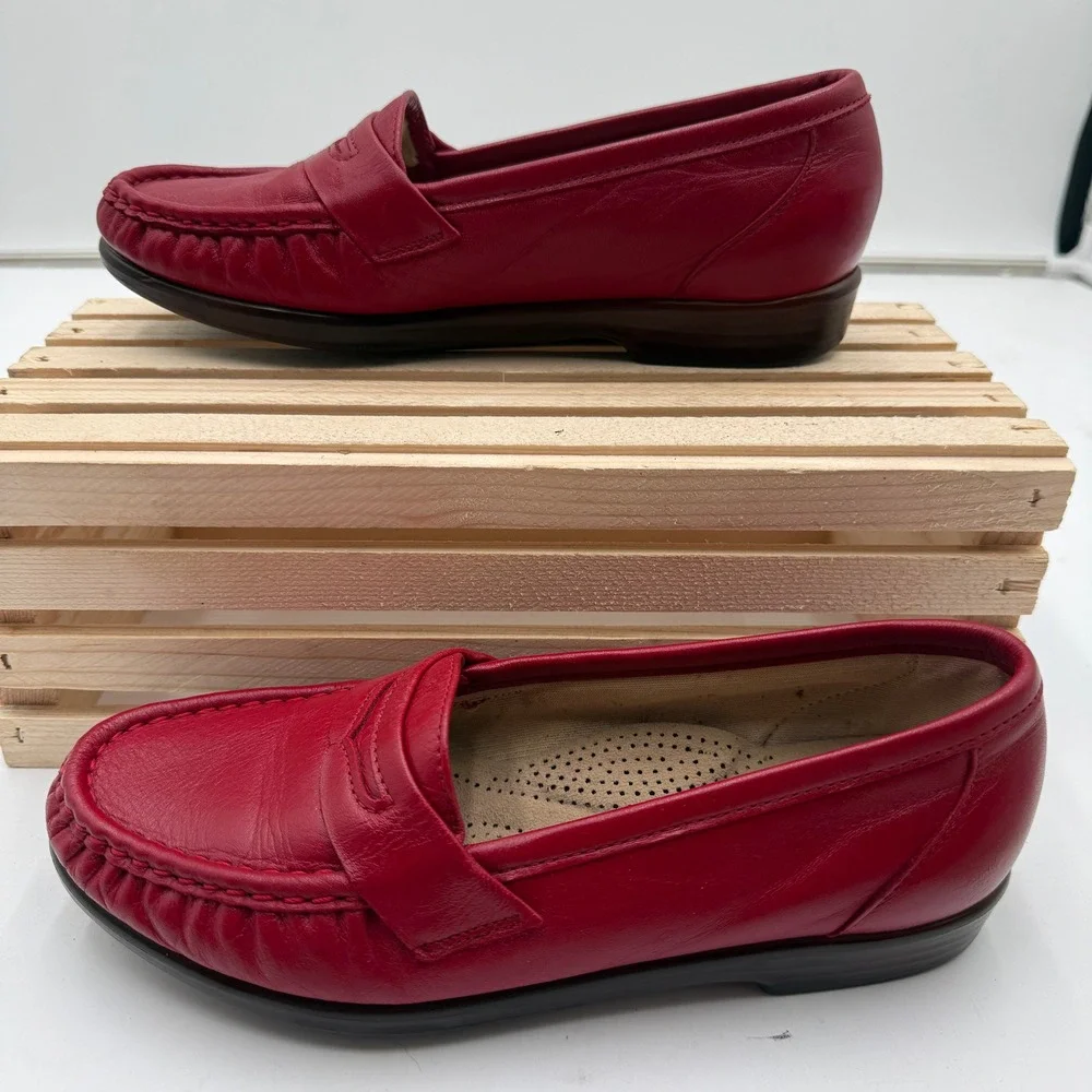SAS Penny Loafers Tripad Comfort Vintage Red Leather Women's Size 6 W